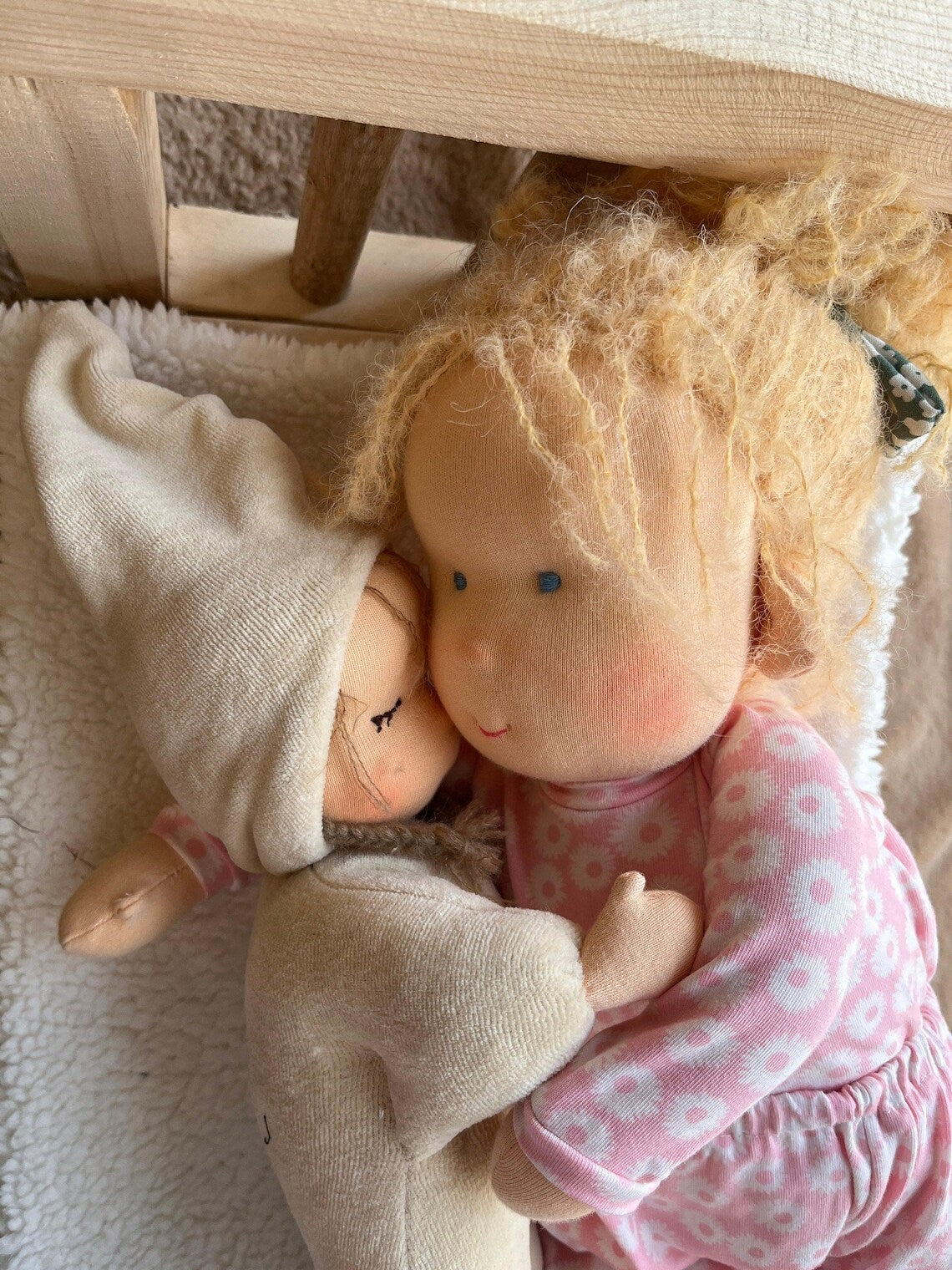 Sleeping Dolls